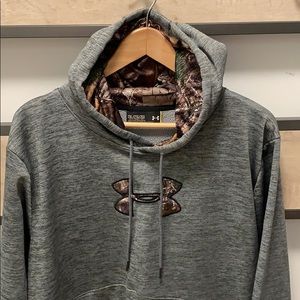 UA Hoodie 2XL